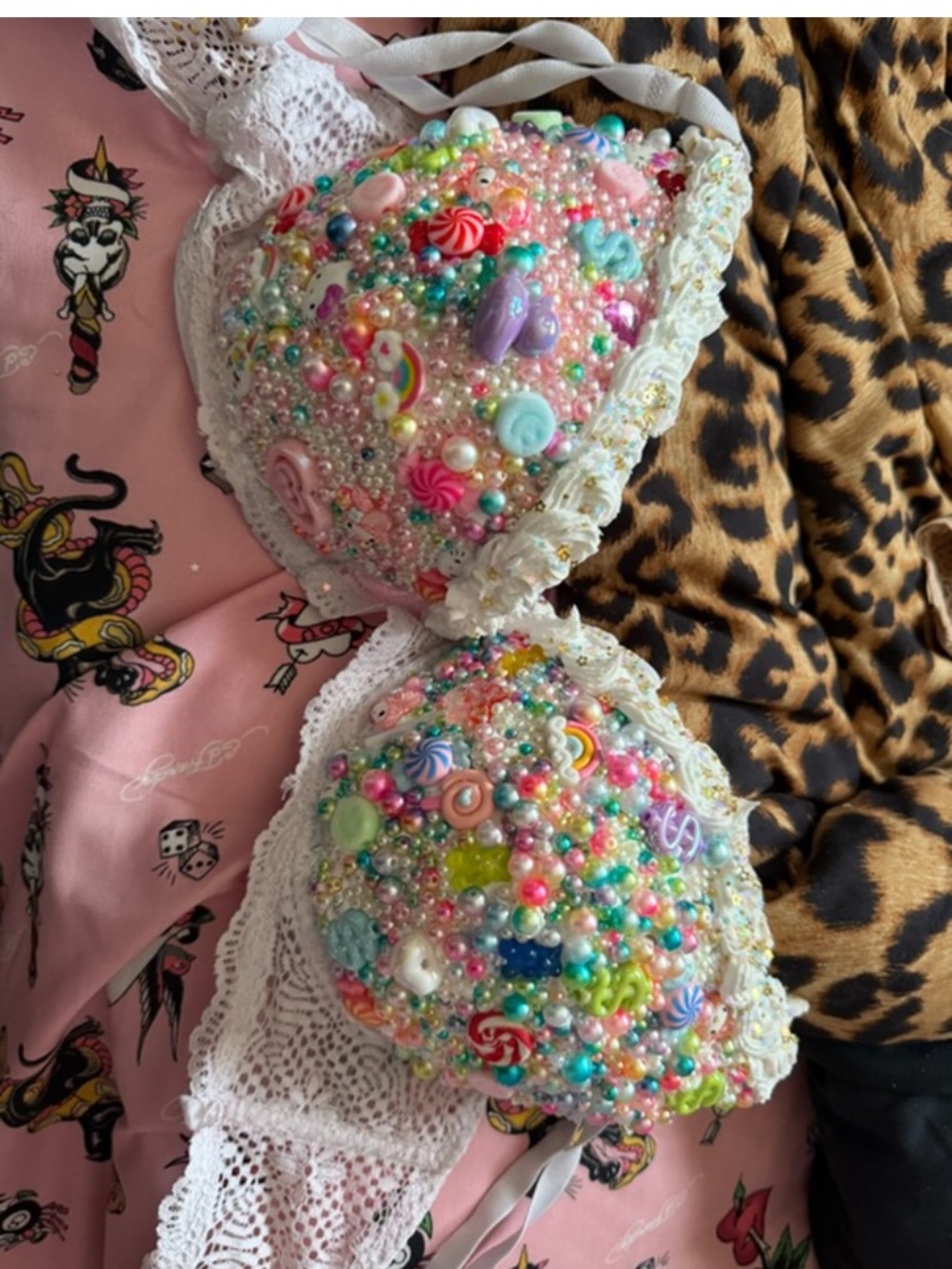 Custom cake bra